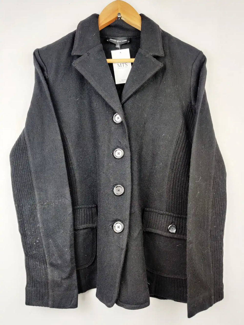 Buy online pre-used pre-loved 100% authentic & Original branded Jones New York (LS-5346) available in Pakistan. Top international brands avilable.