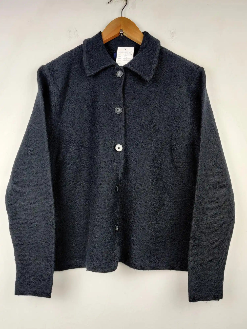 Buy online pre-used pre-loved 100% authentic & Original branded Honors (LS-5454) available in Pakistan. Top international brands avilable.