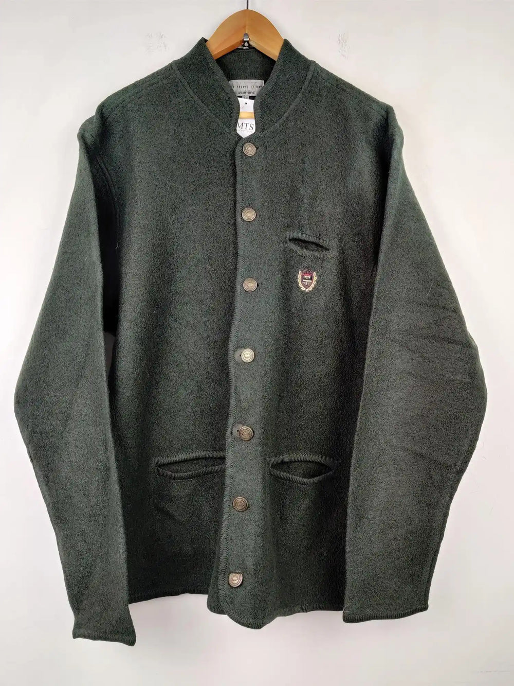 Buy online pre-used pre-loved 100% authentic & Original branded Simons (LS-5521) available in Pakistan. Top international brands avilable.