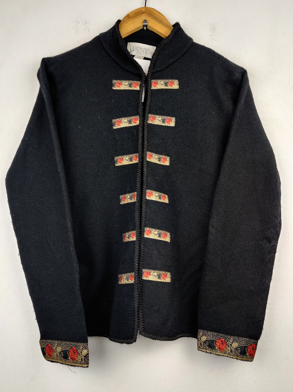 Buy online pre-used pre-loved 100% authentic & Original branded Annex (LS-6107) available in Pakistan. Top international brands avilable.