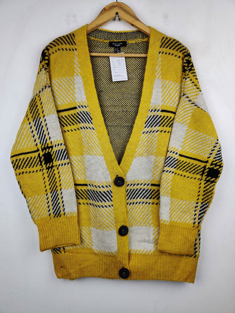 Buy online pre-used pre-loved 100% authentic & Original branded New Look (LS-6782) available in Pakistan. Top international brands avilable.