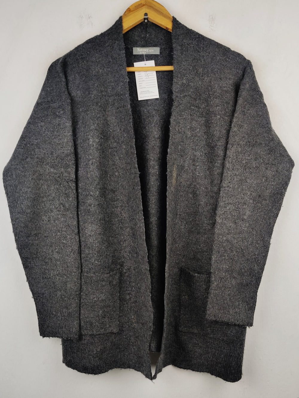 Buy online pre-used pre-loved 100% authentic & Original branded Nutmeg (LS-6837) available in Pakistan. Top international brands avilable.