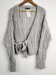 Buy online pre-used pre-loved 100% authentic & Original branded Shein (LS-7149) available in Pakistan. Top international brands avilable.