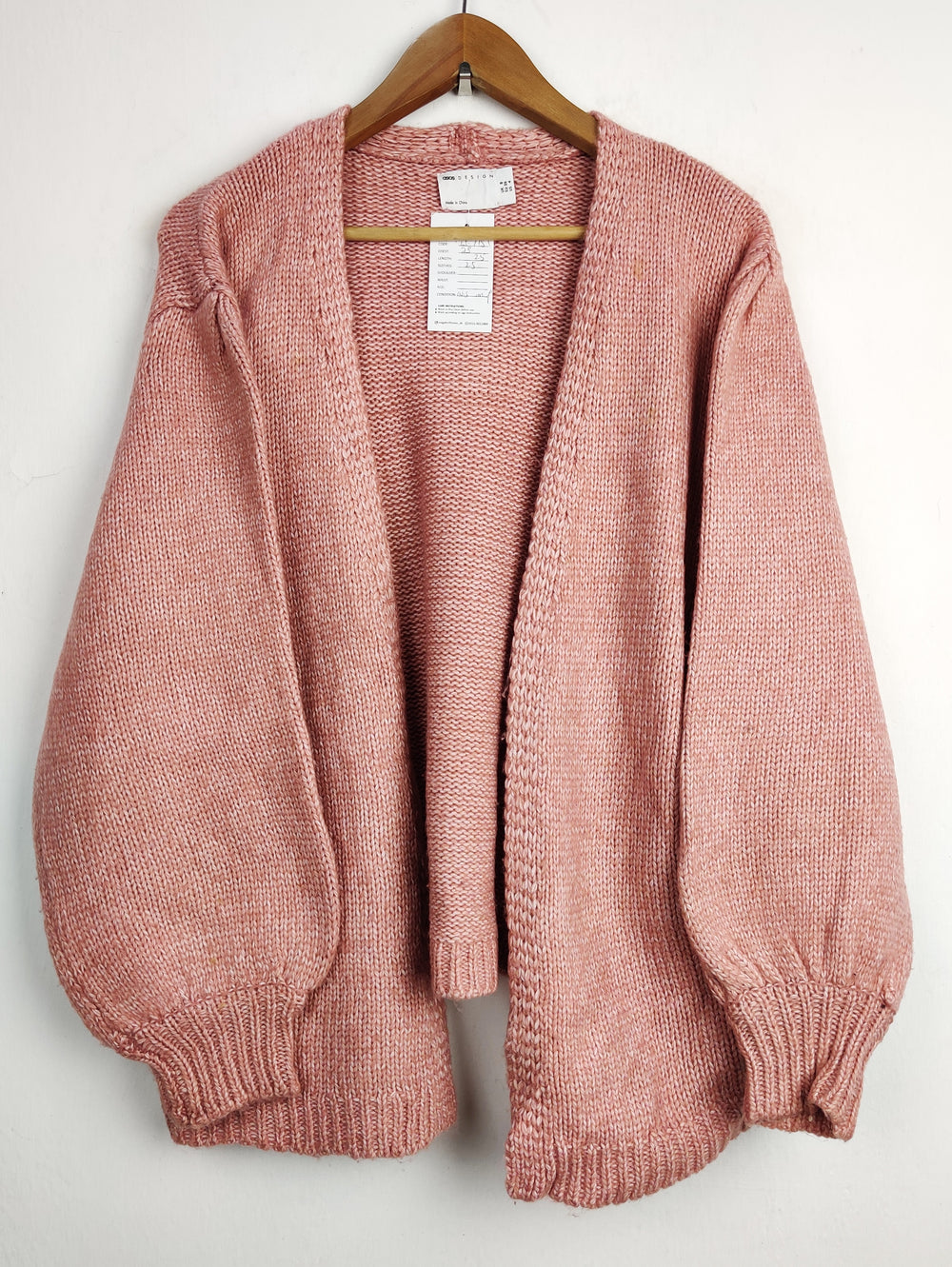 Buy online pre-used pre-loved 100% authentic & Original branded Asos (LS-7151) available in Pakistan. Top international brands avilable.