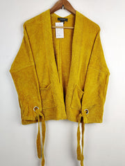 Buy online pre-used pre-loved 100% authentic & Original branded Primark (LS-7157) available in Pakistan. Top international brands avilable.