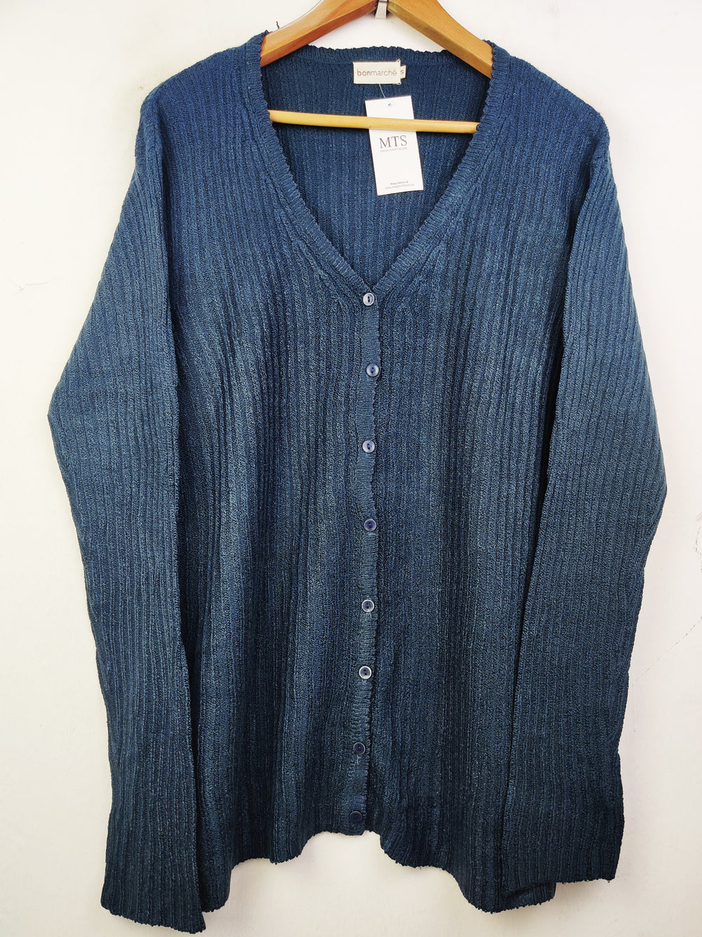 Buy online pre-used pre-loved 100% authentic & Original branded Bonmarche (LS-7212) available in Pakistan. Top international brands avilable.