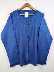 Buy online pre-used pre-loved 100% authentic & Original branded Bm Collection (LS-7226) available in Pakistan. Top international brands avilable.