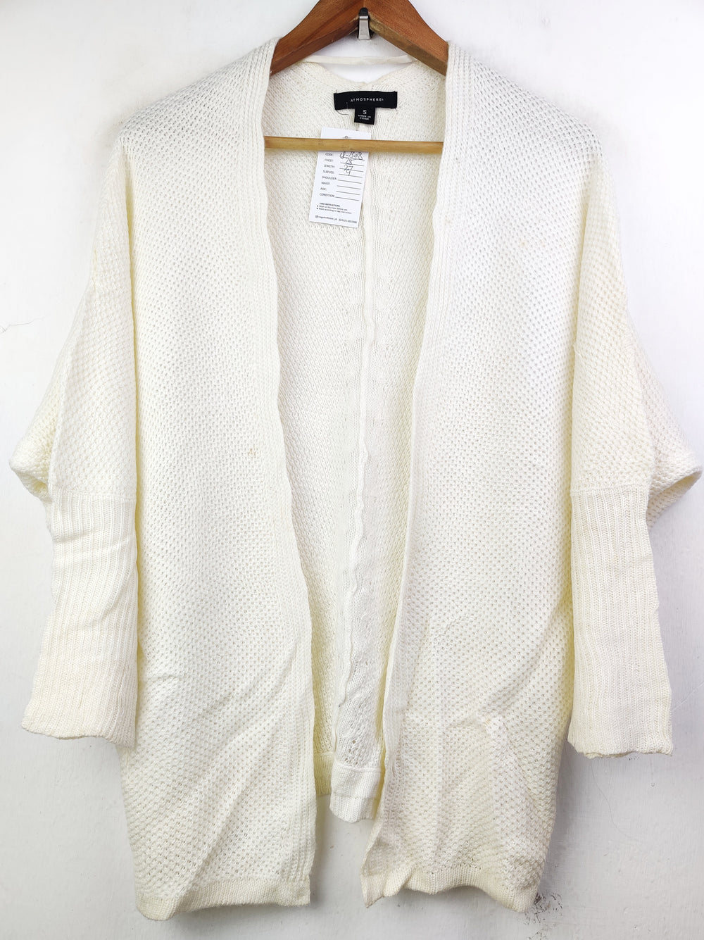 Buy online pre-used pre-loved 100% authentic & Original branded Atmosphere (LS-7308) available in Pakistan. Top international brands avilable.