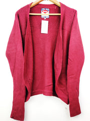 Buy online pre-used pre-loved 100% authentic & Original branded Lee Cooper (LS-7312) available in Pakistan. Top international brands avilable.