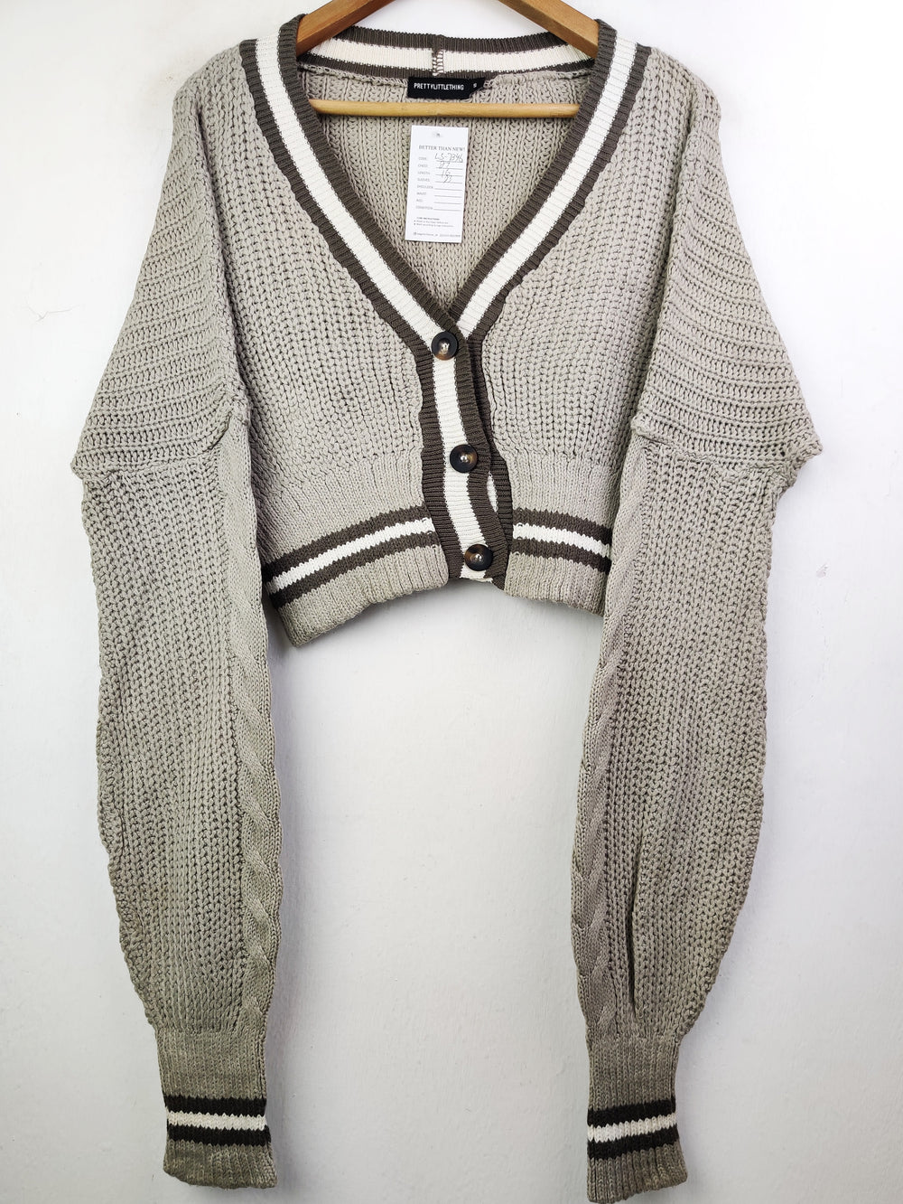 Buy online pre-used pre-loved 100% authentic & Original branded Prettylittlethings (LS-7346) available in Pakistan. Top international brands avilable.