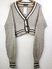 Buy online pre-used pre-loved 100% authentic & Original branded Prettylittlethings (LS-7346) available in Pakistan. Top international brands avilable.