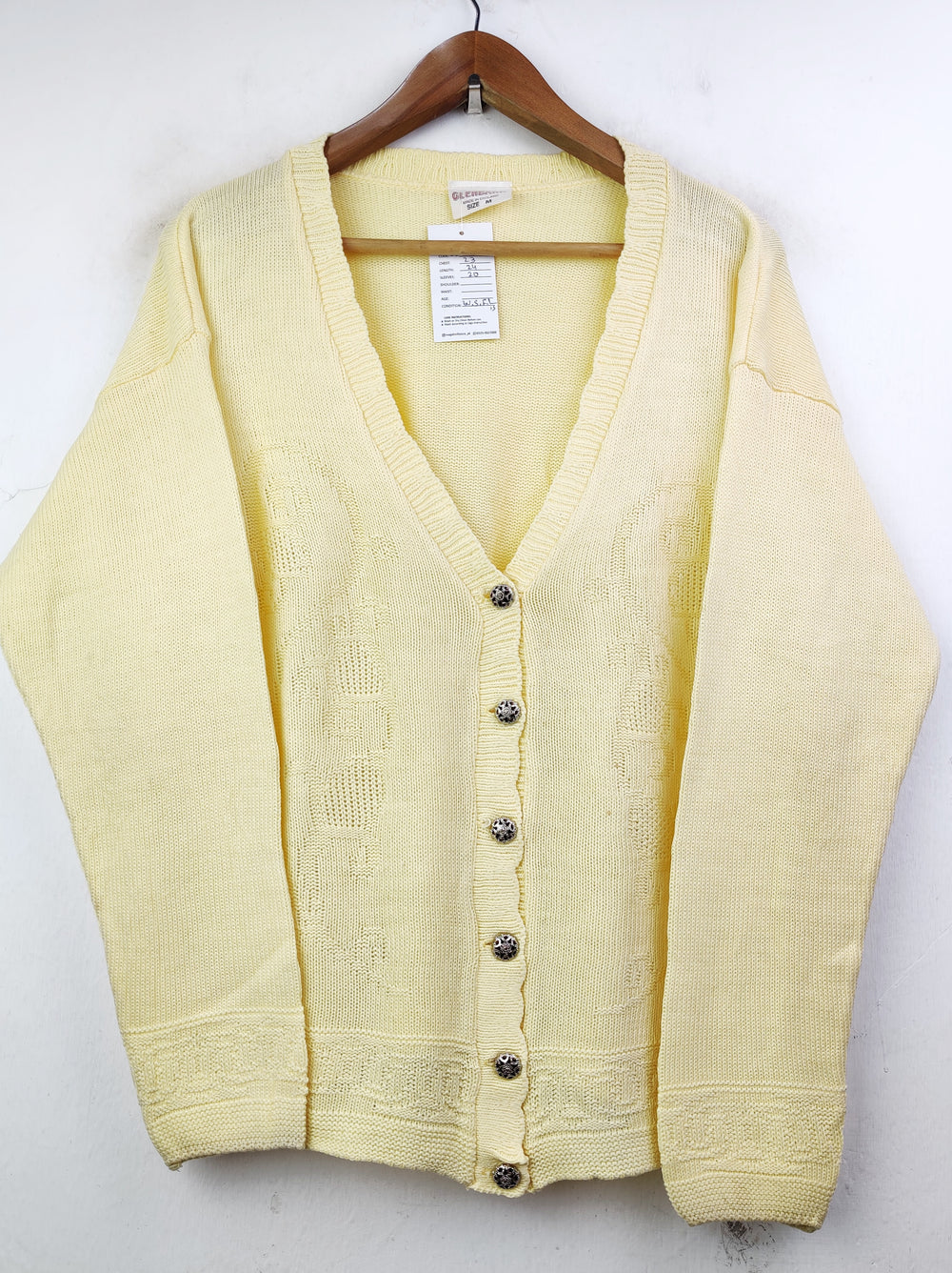 Buy online pre-used pre-loved 100% authentic & Original branded Glenbarr (LS-7394) available in Pakistan. Top international brands avilable.