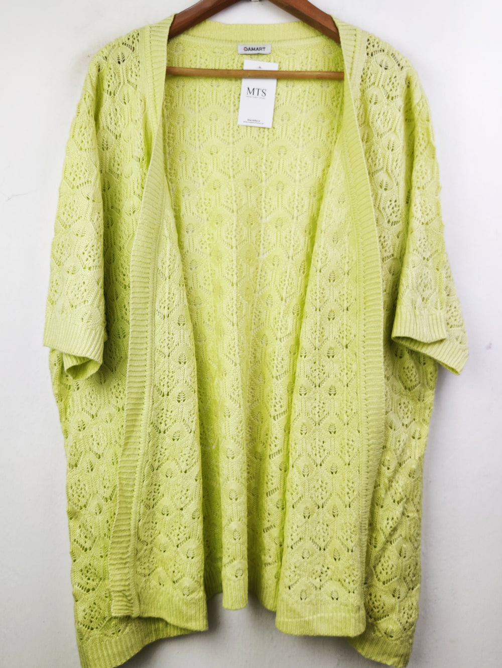 Buy online pre-used pre-loved 100% authentic & Original branded Damart (LS-7407) available in Pakistan. Top international brands avilable.