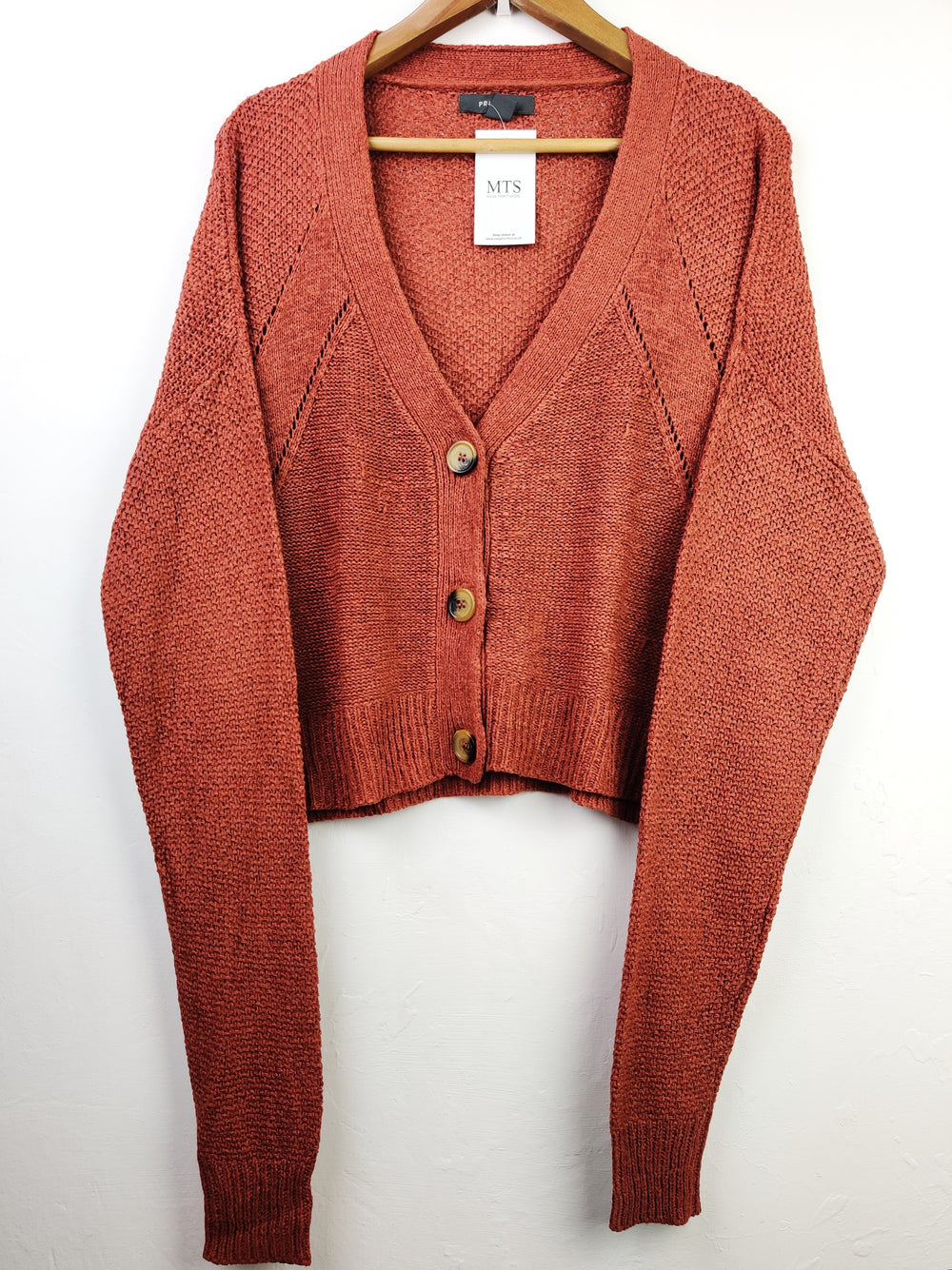 Buy online pre-used pre-loved 100% authentic & Original branded Primark (LS-7443) available in Pakistan. Top international brands avilable.