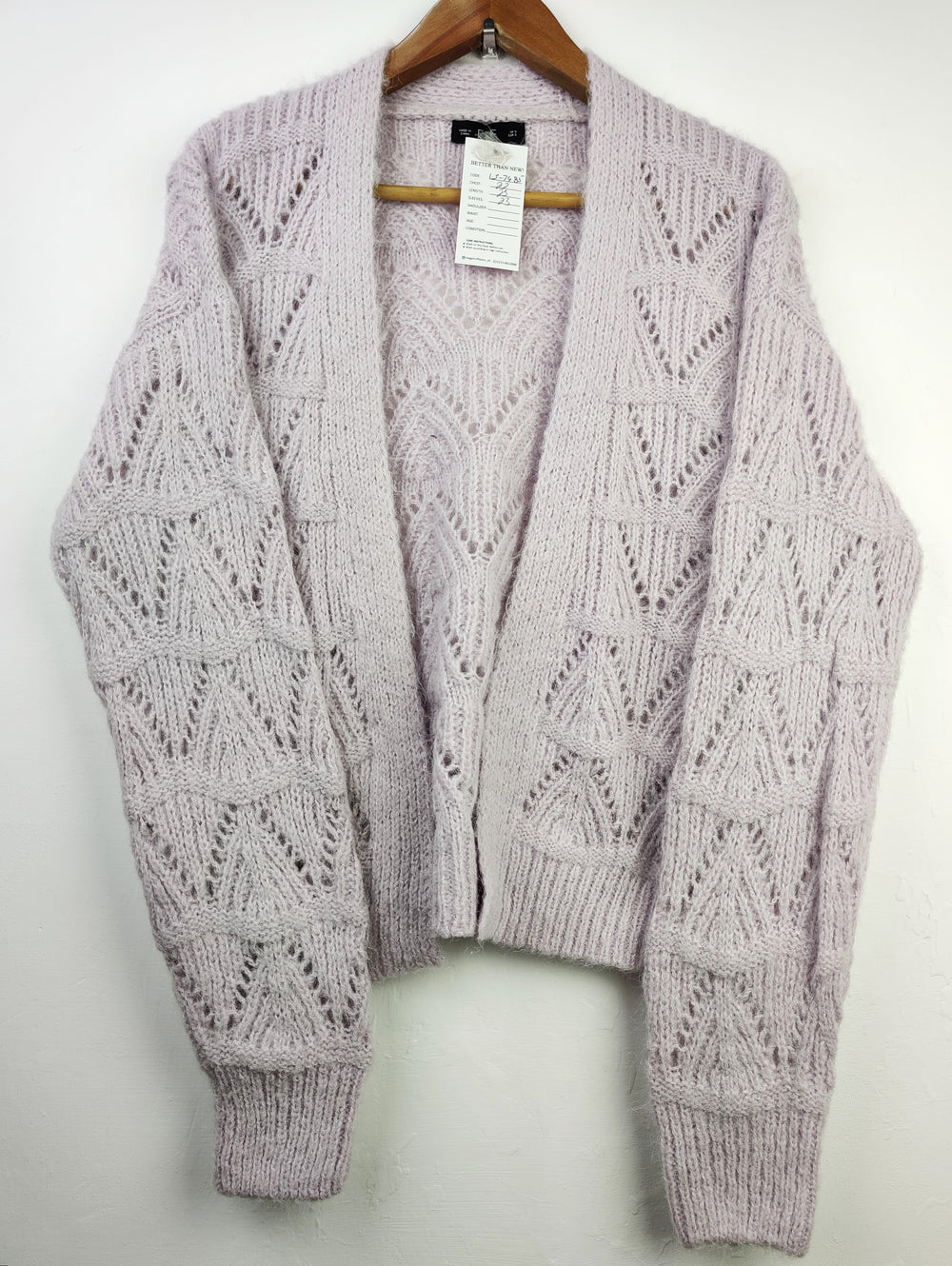 Buy online pre-used pre-loved 100% authentic & Original branded F&F (LS-7485) available in Pakistan. Top international brands avilable.