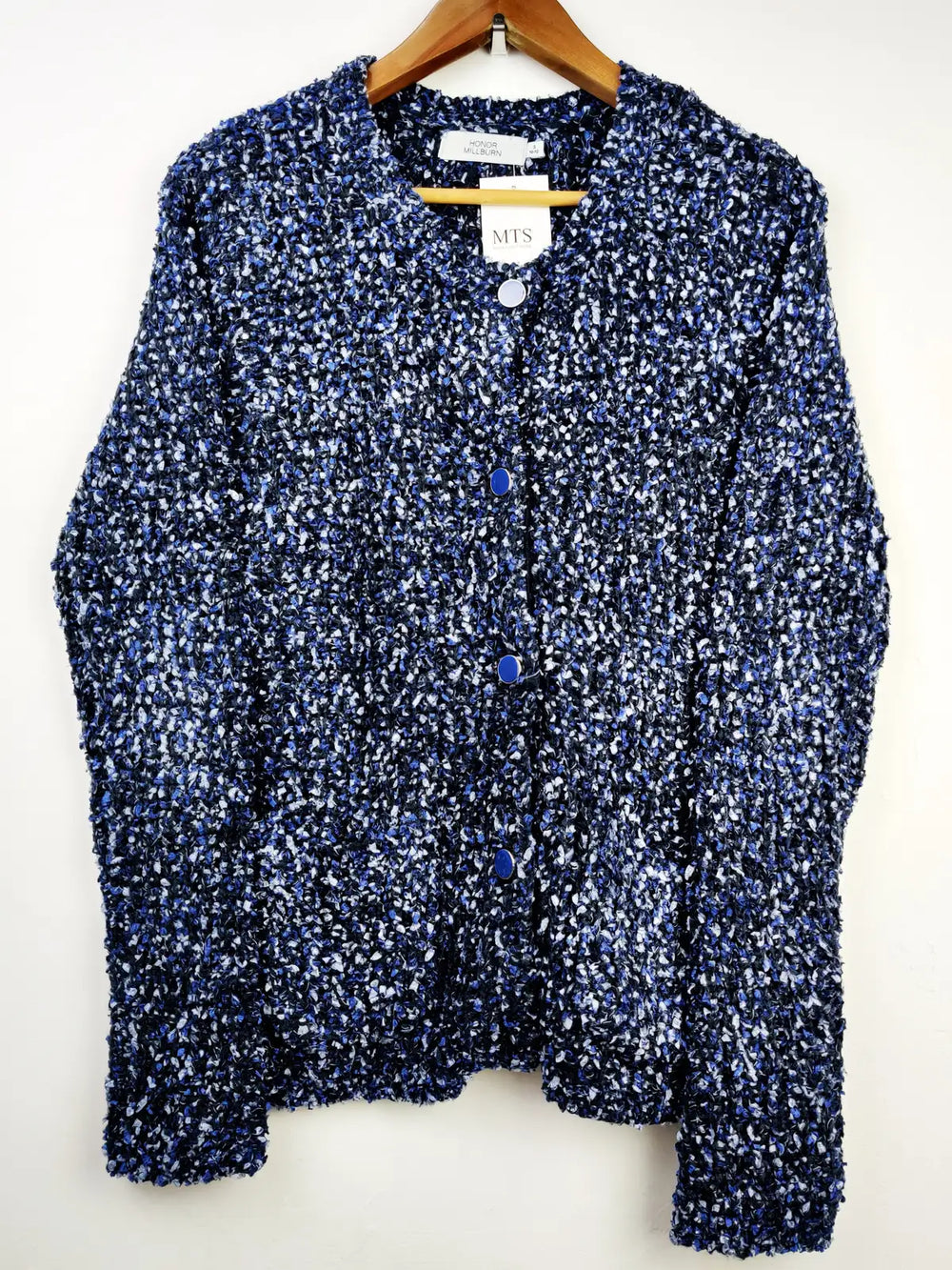 Buy online pre-used pre-loved 100% authentic & Original branded Honor Millburn (LS-7527) available in Pakistan. Top international brands avilable.