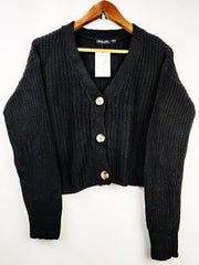 Buy online pre-used pre-loved 100% authentic & Original branded Brave Soul (LS-7549) available in Pakistan. Top international brands avilable.