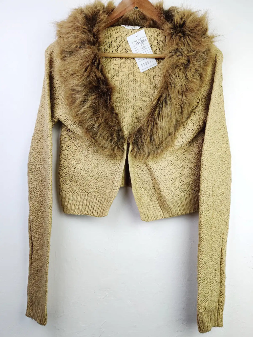 Buy online pre-used pre-loved 100% authentic & Original branded Miss Selfridge (LS-7557) available in Pakistan. Top international brands avilable.