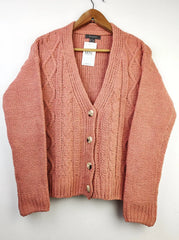 Buy online pre-used pre-loved 100% authentic & Original branded Primark (LS-7562) available in Pakistan. Top international brands avilable.