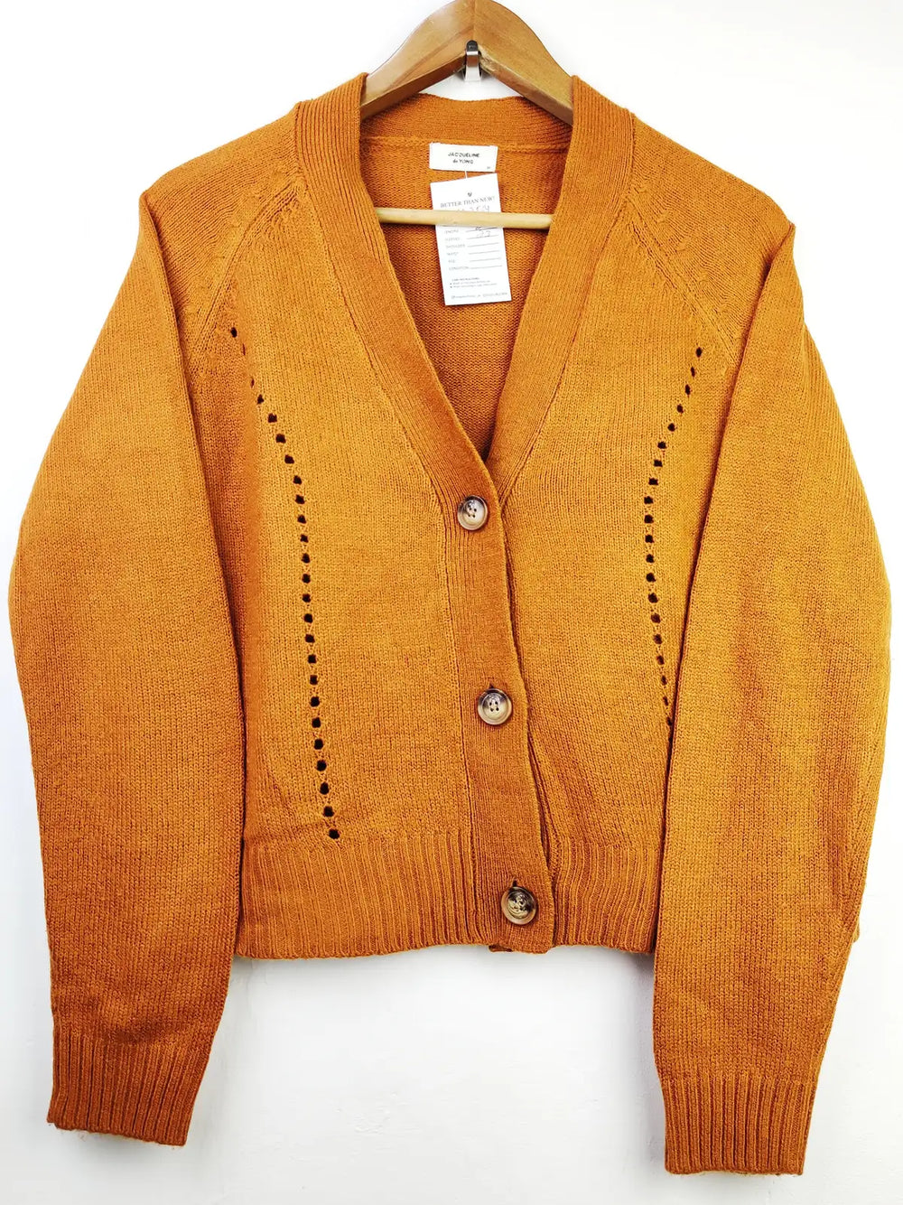 Buy online pre-used pre-loved 100% authentic & Original branded Jdy (LS-7564) available in Pakistan. Top international brands avilable.