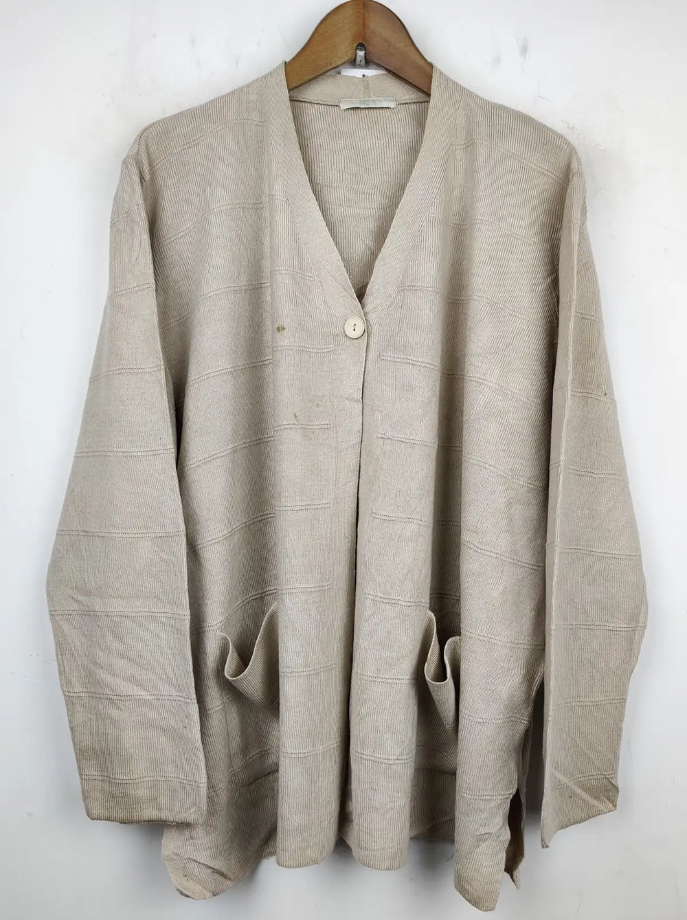 Buy online pre-used pre-loved 100% authentic & Original branded Marks & Spencer (LS-7587) available in Pakistan. Top international brands avilable.