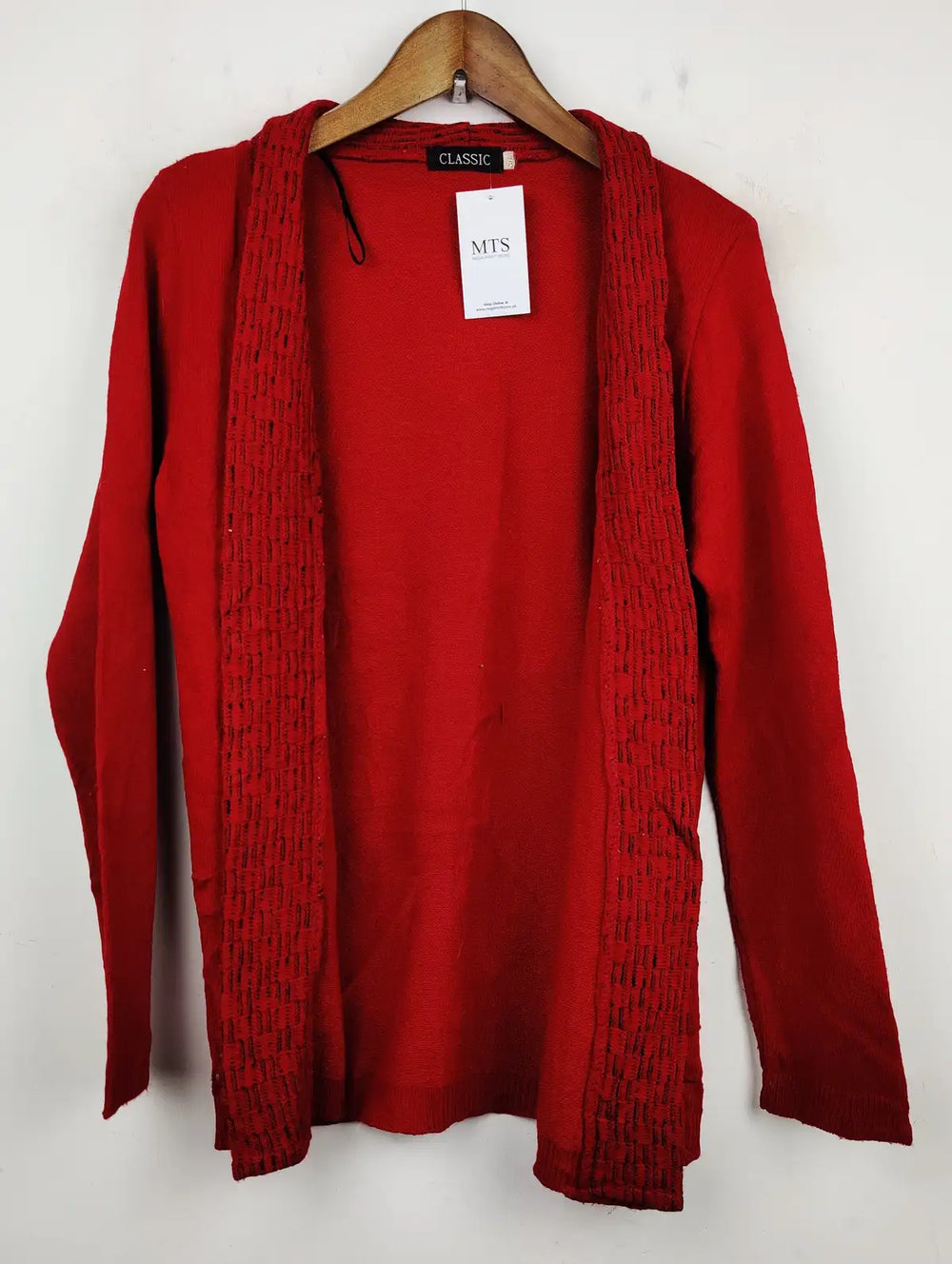 Buy online pre-used pre-loved 100% authentic & Original branded Classic (LS-7592) available in Pakistan. Top international brands avilable.