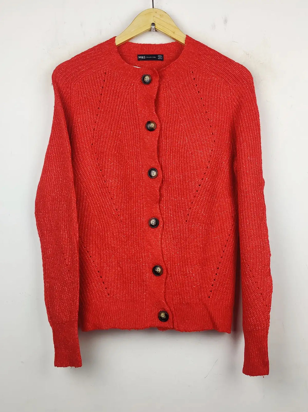 Buy online pre-used pre-loved 100% authentic & Original branded Marks & Spencer (LS-7715) available in Pakistan. Top international brands avilable.