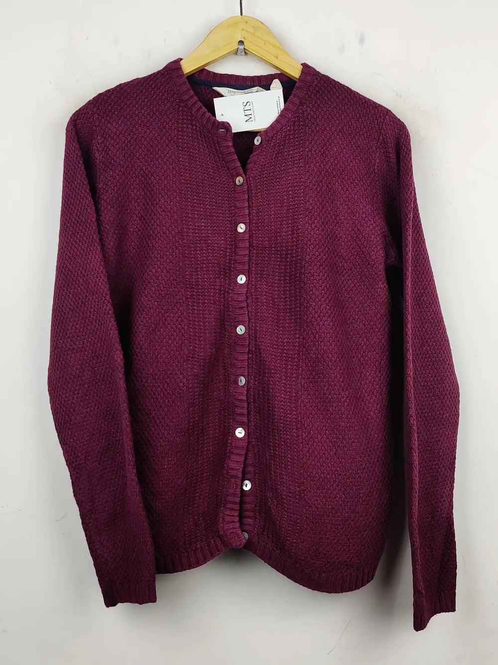 Buy online pre-used pre-loved 100% authentic & Original branded Lily & Me (LS-7887) available in Pakistan. Top international brands avilable.