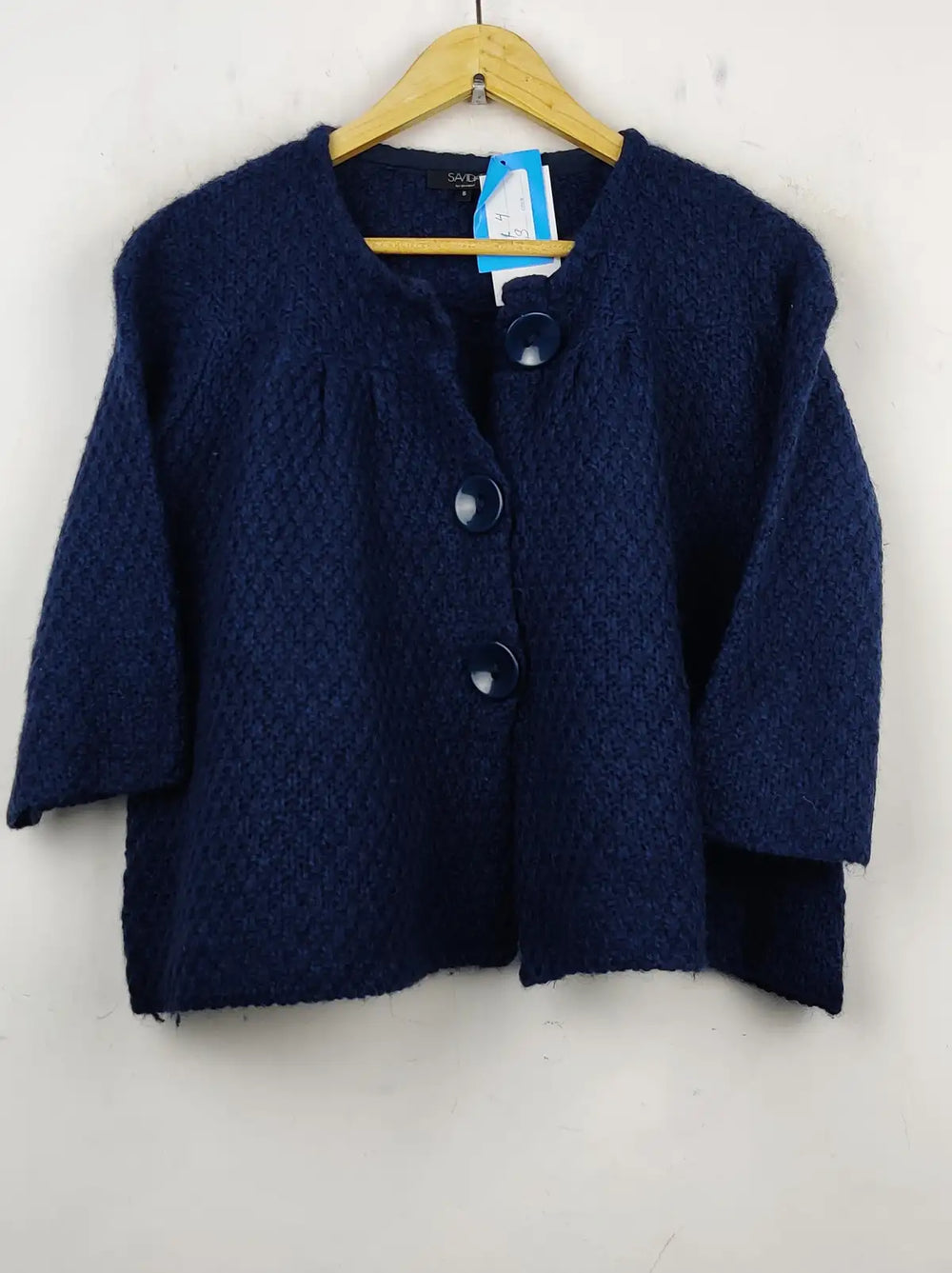 Buy online pre-used pre-loved 100% authentic & Original branded Saida (LS-7926) available in Pakistan. Top international brands avilable.