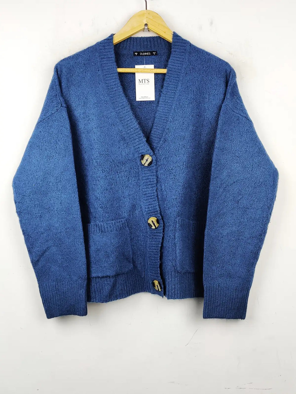 Buy online pre-used pre-loved 100% authentic & Original branded Dunnes Stores (LS-8013) available in Pakistan. Top international brands avilable.