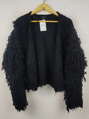 Buy online pre-used pre-loved 100% authentic & Original branded New Look (LS-8044) available in Pakistan. Top international brands avilable.