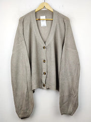 Buy online pre-used pre-loved 100% authentic & Original branded Shein (LS-8050) available in Pakistan. Top international brands avilable.