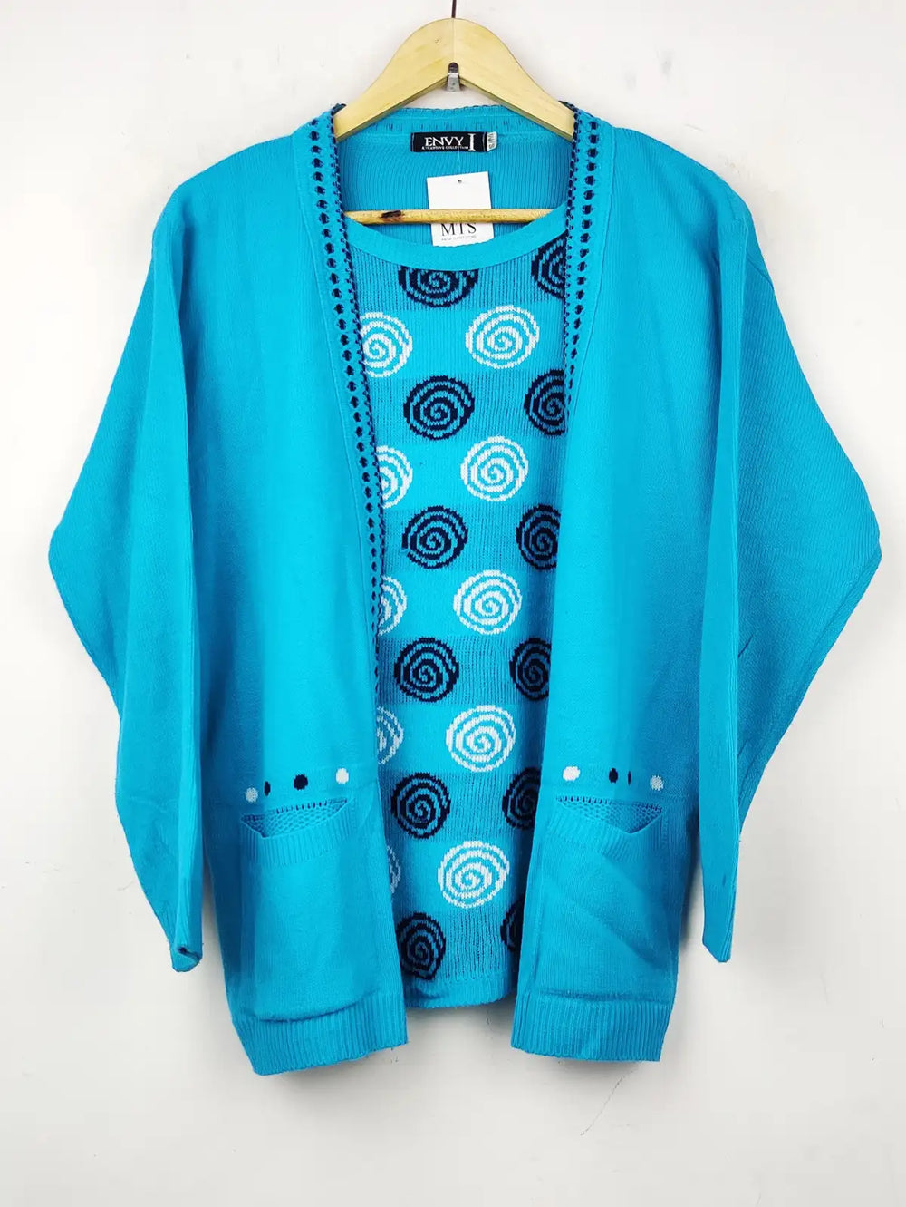 Buy online pre-used pre-loved 100% authentic & Original branded Envy (LS-8056) available in Pakistan. Top international brands avilable.