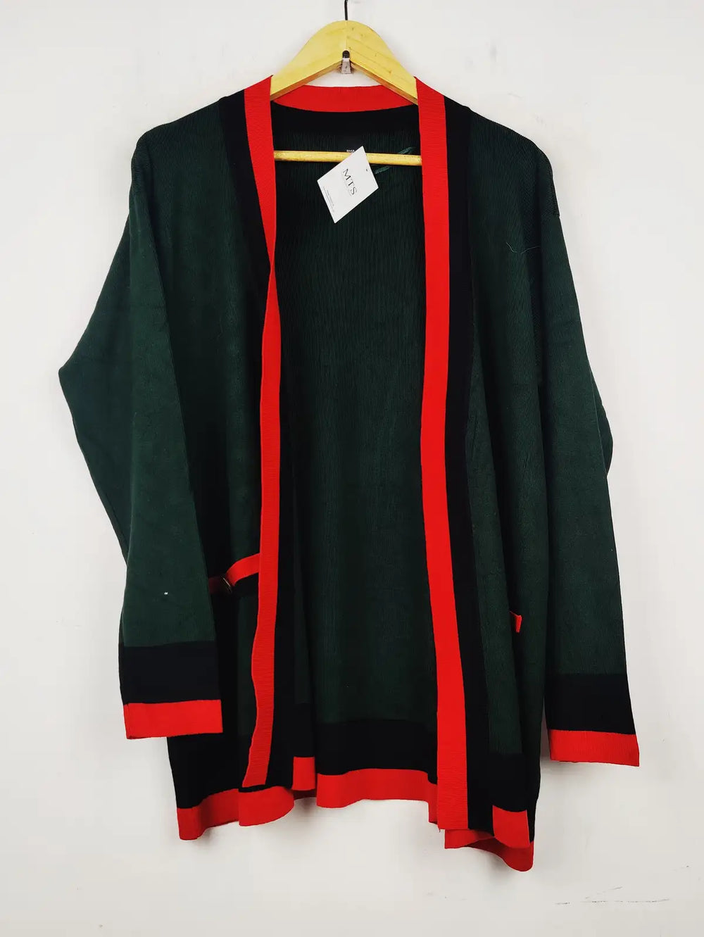 Buy online pre-used pre-loved 100% authentic & Original branded River Island (LS-8100) available in Pakistan. Top international brands avilable.