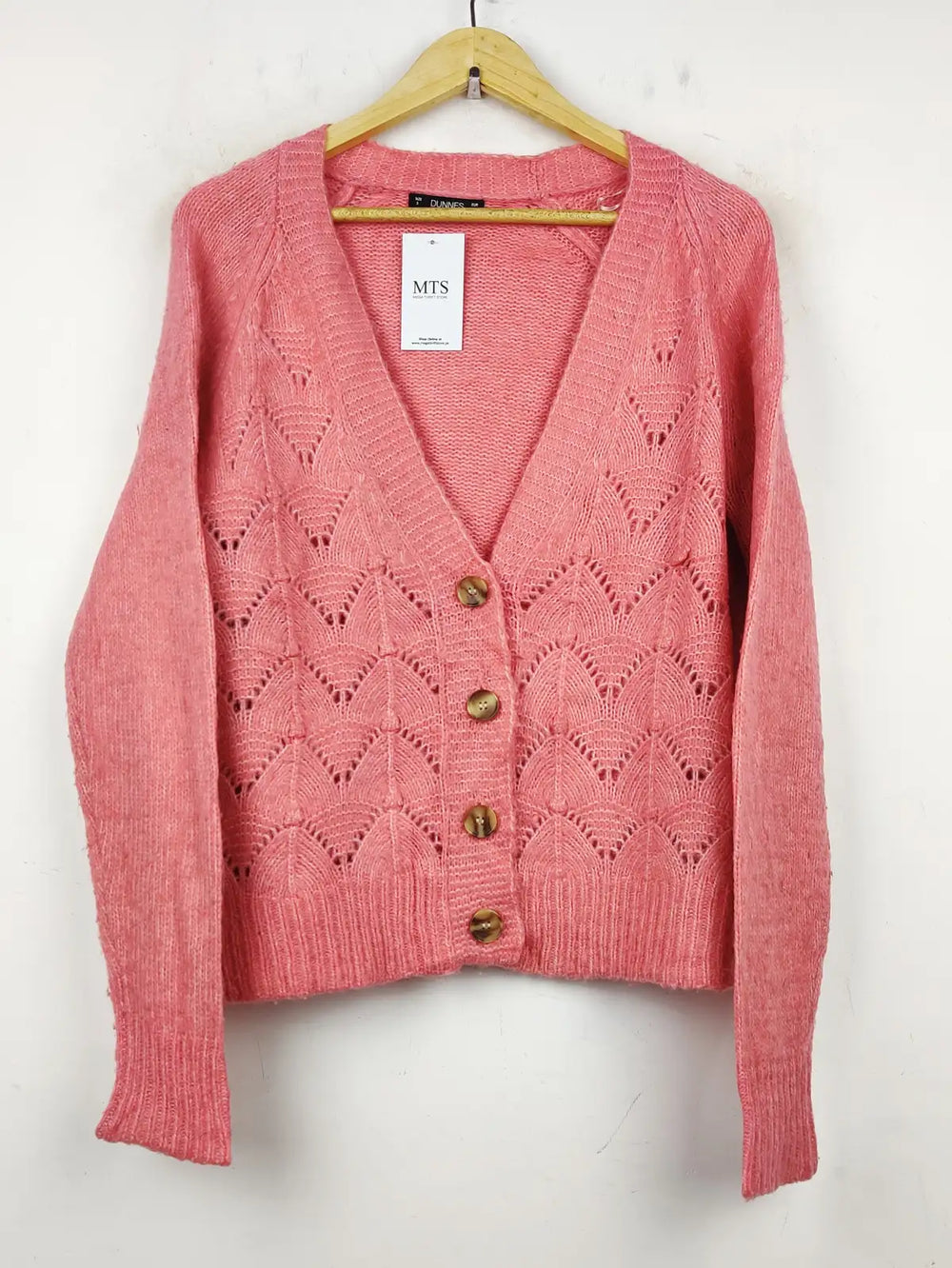 Buy online pre-used pre-loved 100% authentic & Original branded Dunnes Stores (LS-8101) available in Pakistan. Top international brands avilable.