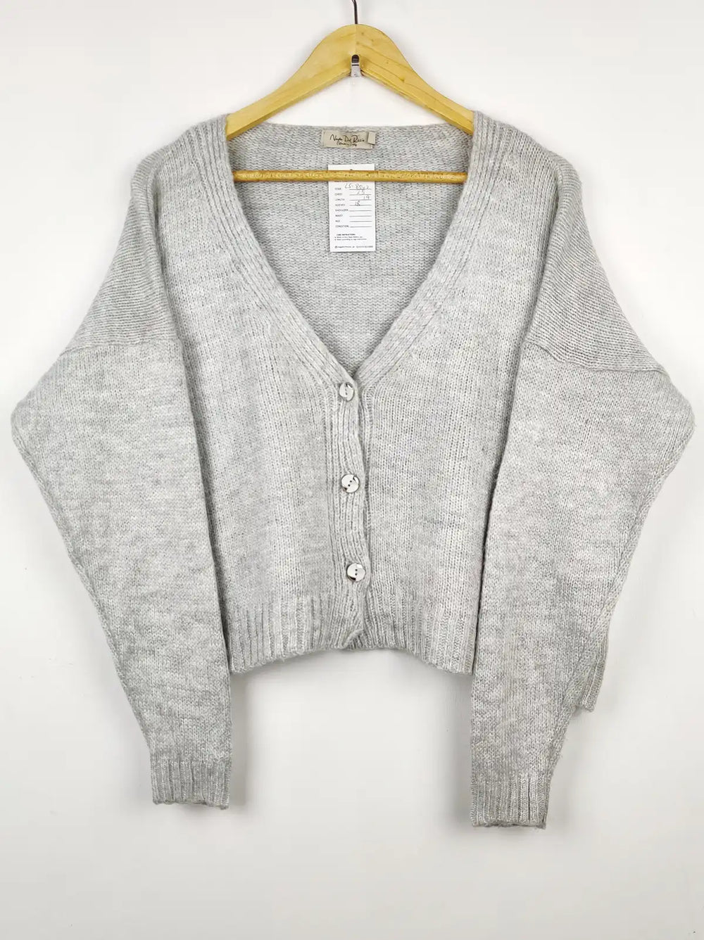 Buy online pre-used pre-loved 100% authentic & Original branded Nada Del Riccia (LS-8542) available in Pakistan. Top international brands avilable.