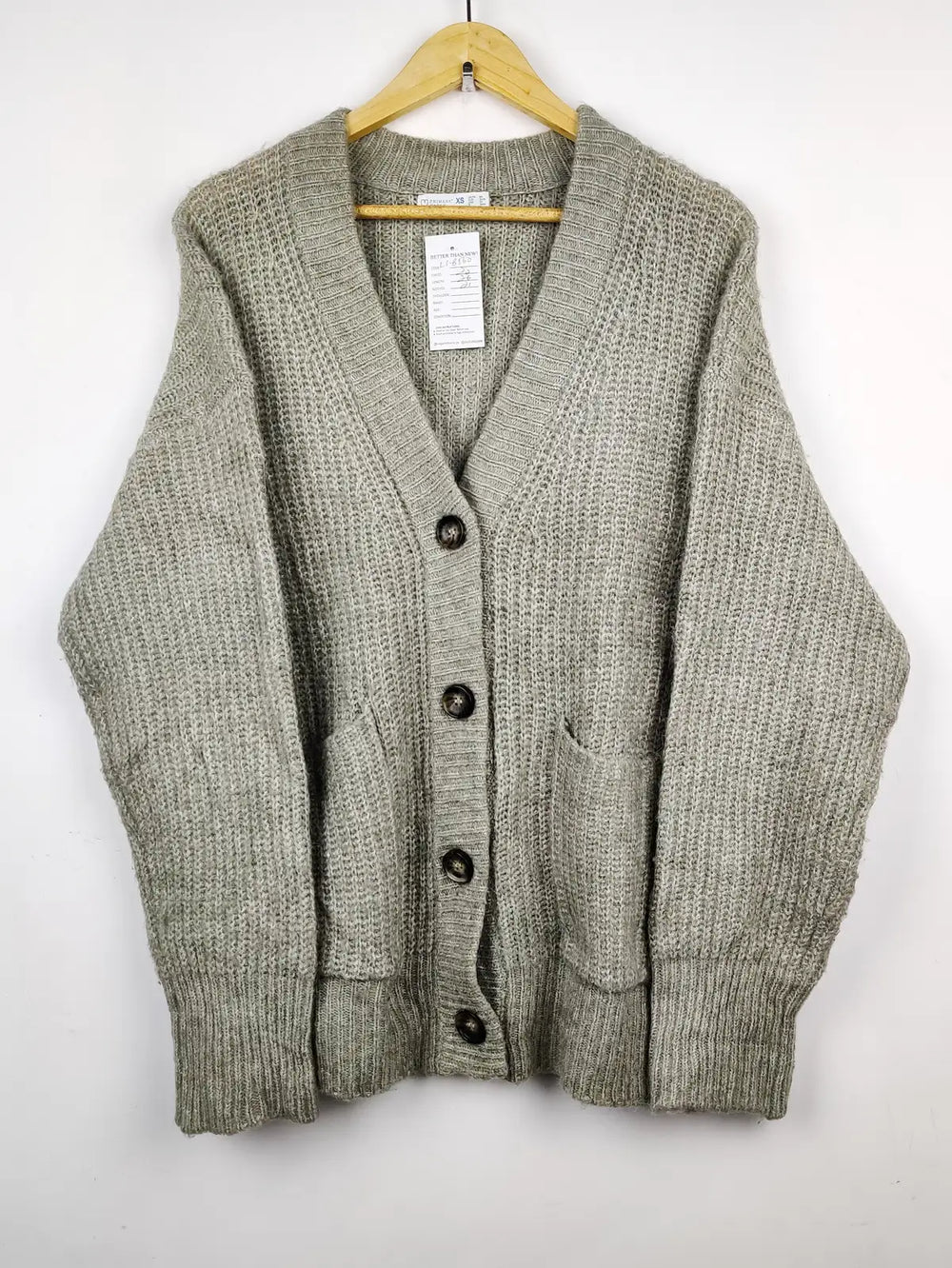 Buy online pre-used pre-loved 100% authentic & Original branded Primark (LS-8560) available in Pakistan. Top international brands avilable.