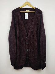 Buy online pre-used pre-loved 100% authentic & Original branded Papaya (LS-8599) available in Pakistan. Top international brands avilable.