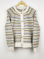 Buy online pre-used pre-loved 100% authentic & Original branded Primark (LS-8616) available in Pakistan. Top international brands avilable.