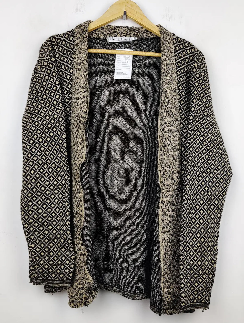 Buy online pre-used pre-loved 100% authentic & Original branded Pure & Natural (LS-8682) available in Pakistan. Top international brands avilable.