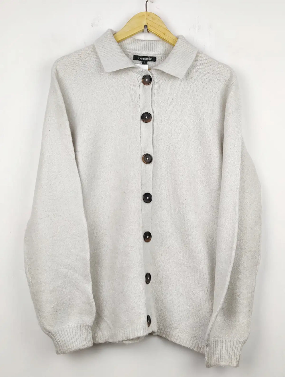 Buy online pre-used pre-loved 100% authentic & Original branded Bonmarche (LS-8696) available in Pakistan. Top international brands avilable.