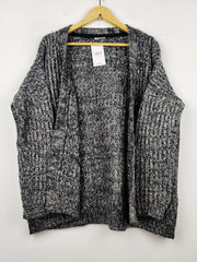 Buy online pre-used pre-loved 100% authentic & Original branded Noisy May (LS-8731) available in Pakistan. Top international brands avilable.