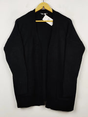 Buy online pre-used pre-loved 100% authentic & Original branded Pep&Co (LS-8757) available in Pakistan. Top international brands avilable.