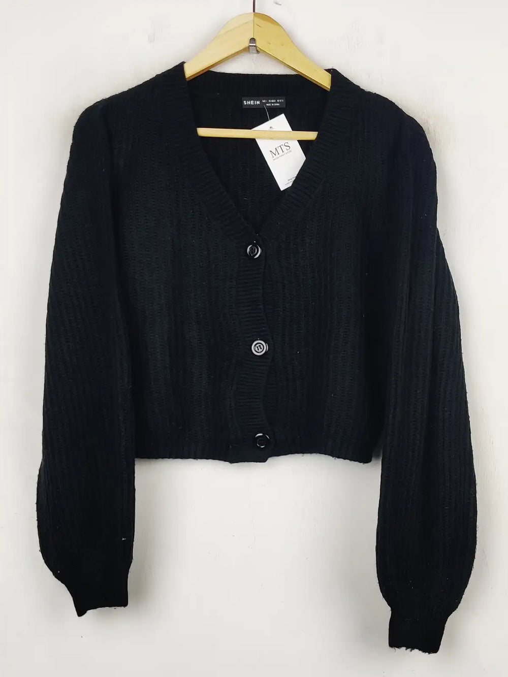 Buy online pre-used pre-loved 100% authentic & Original branded Shein (LS-8980) available in Pakistan. Top international brands avilable.