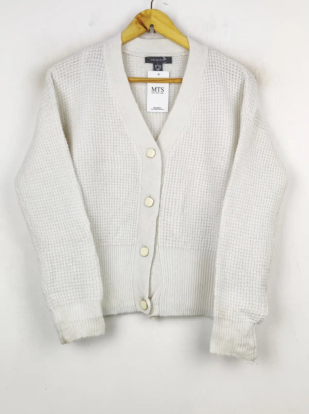 Buy online pre-used pre-loved 100% authentic & Original branded Primark (LS-9230) available in Pakistan. Top international brands avilable.