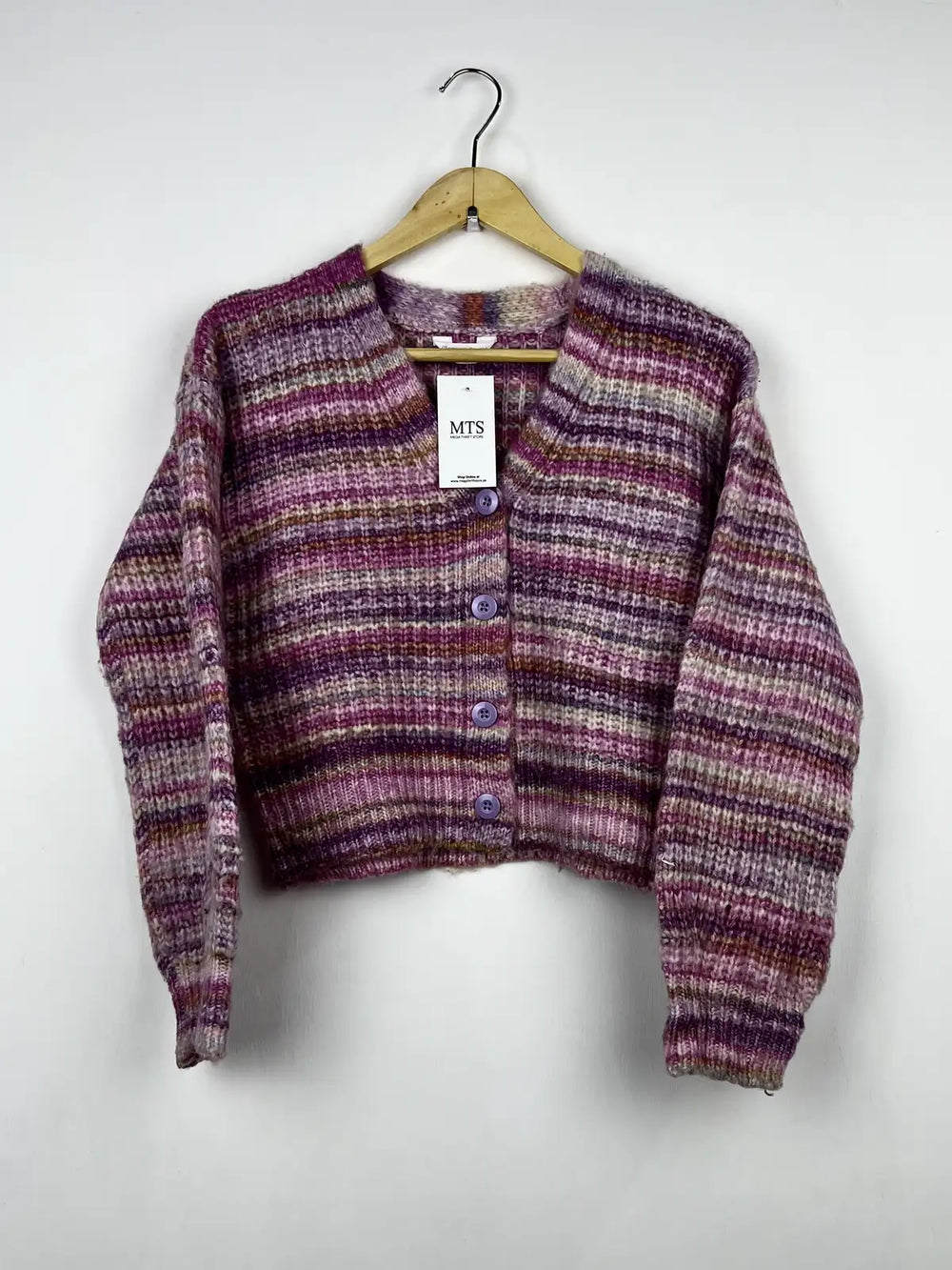 Buy online pre-used pre-loved 100% authentic & Original branded Primark (LS-9452) available in Pakistan. Top international brands avilable.