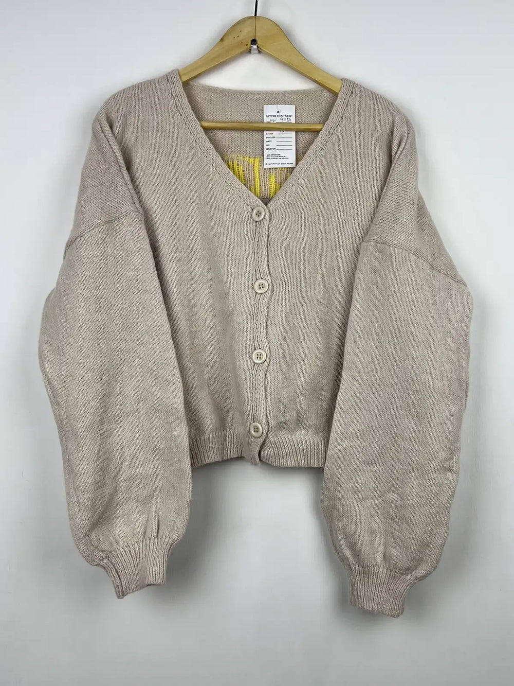 Buy online pre-used pre-loved 100% authentic & Original branded Unknown Brand (LS-9454) available in Pakistan. Top international brands avilable.