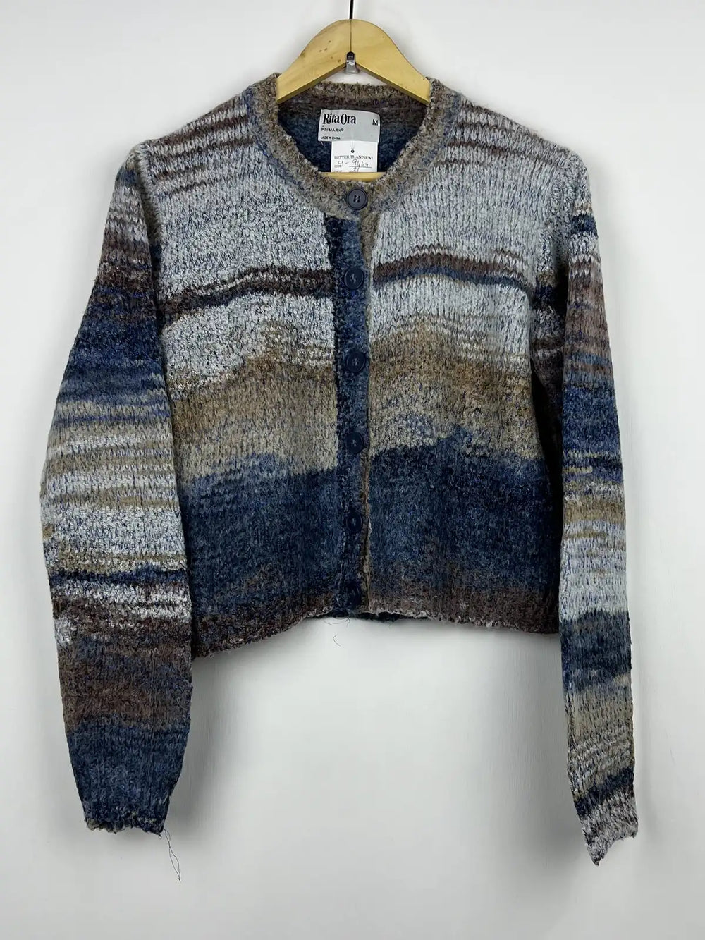 Buy online pre-used pre-loved 100% authentic & Original branded Primark (LS-9464) available in Pakistan. Top international brands avilable.