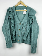 Buy online pre-used pre-loved 100% authentic & Original branded Unknown Brand (LS-9466) available in Pakistan. Top international brands avilable.