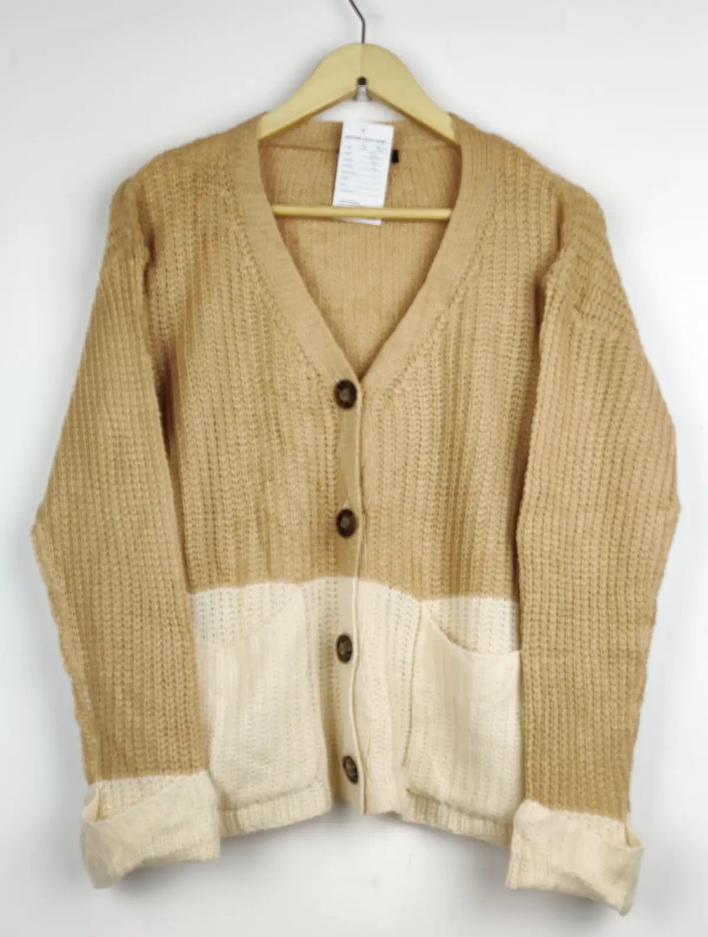 Buy online pre-used pre-loved 100% authentic & Original branded Shein (LS-9504) available in Pakistan. Top international brands avilable.